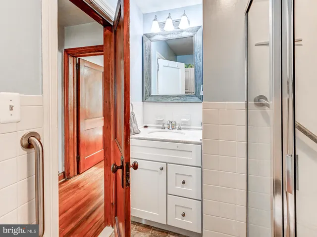 $1,850 | 7611 Sparrows Point Boulevard, Sparrows Point, MD 21219