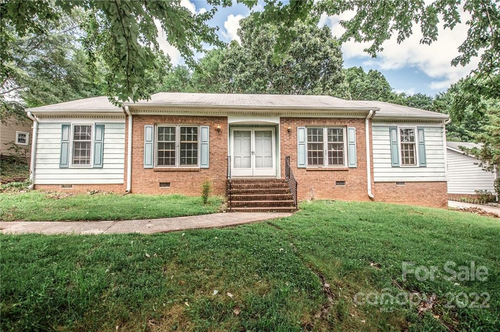 11808 Painted Tree Road, Unit 41 Charlotte, NC 28226 - Photo 1 of 31 Gallery Image 1