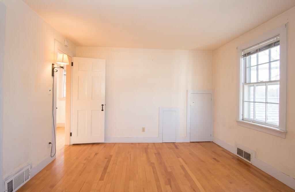 40 North Road Yarmouth, ME 04096 - Photo 29 of 37 39