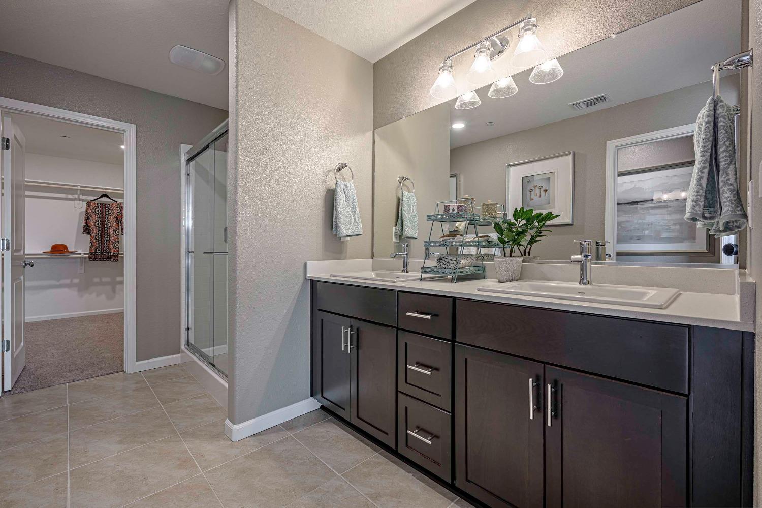 700 East Muir Avenue, Unit 3026 Reedley, CA 93654 - Photo 16 of 28 Gallery Image 16