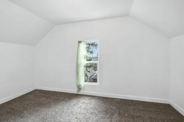 $285,000 | 217 South Broadway Street, Tekoa, WA 99033