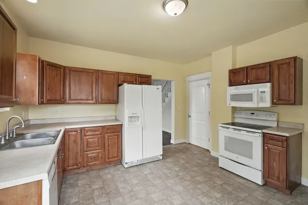 $285,000 | 217 South Broadway Street, Tekoa, WA 99033