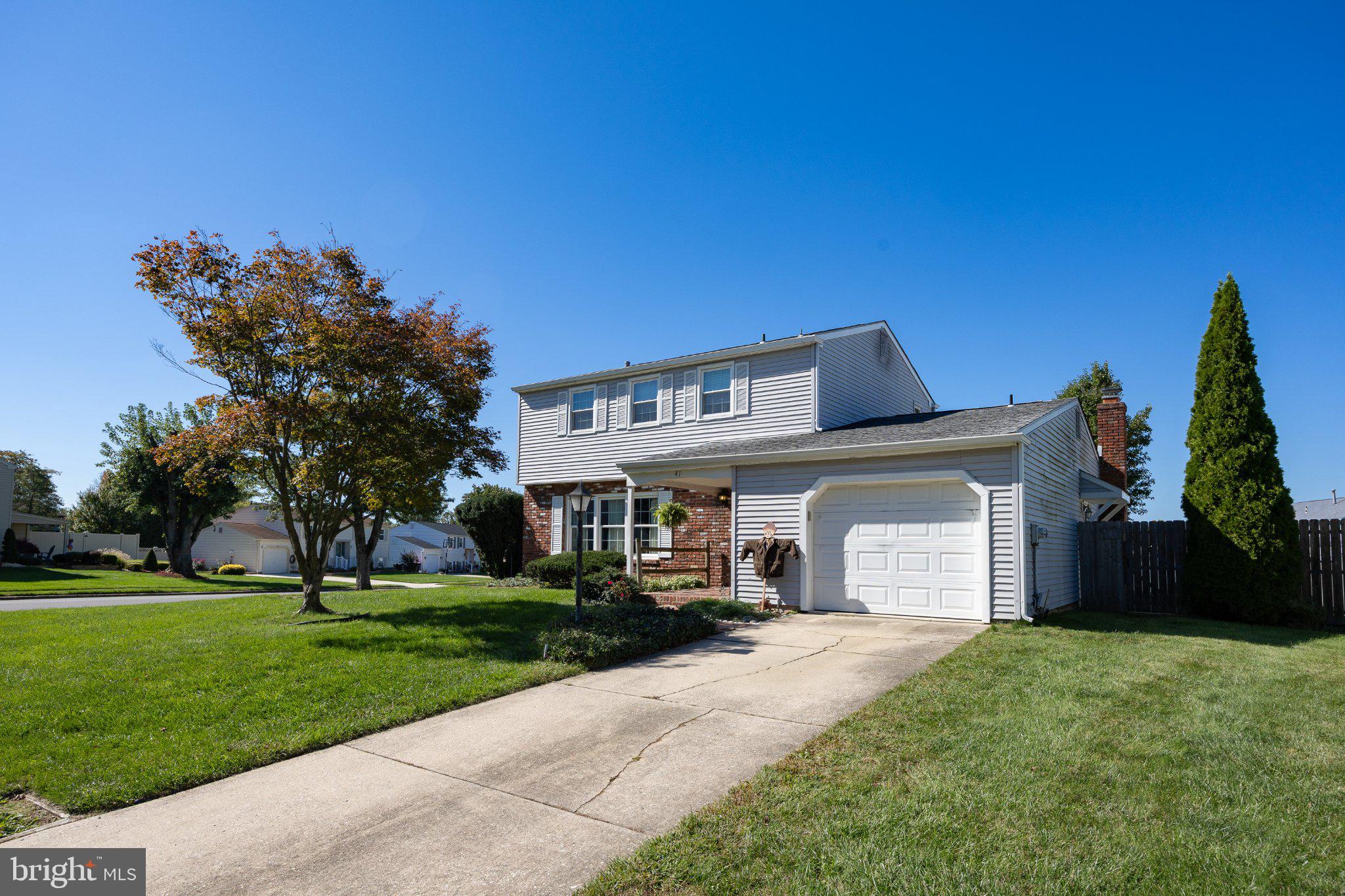 41 Spring Hill Drive Clementon, NJ 08021 - Photo 2 of 22 Gallery Image 2