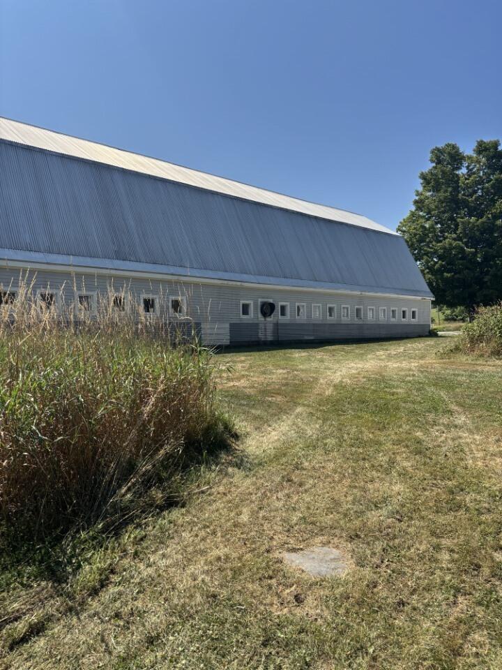 1631 Lakewood Road Madison, ME 04950 - Photo 13 of 49 6. Barn Side View