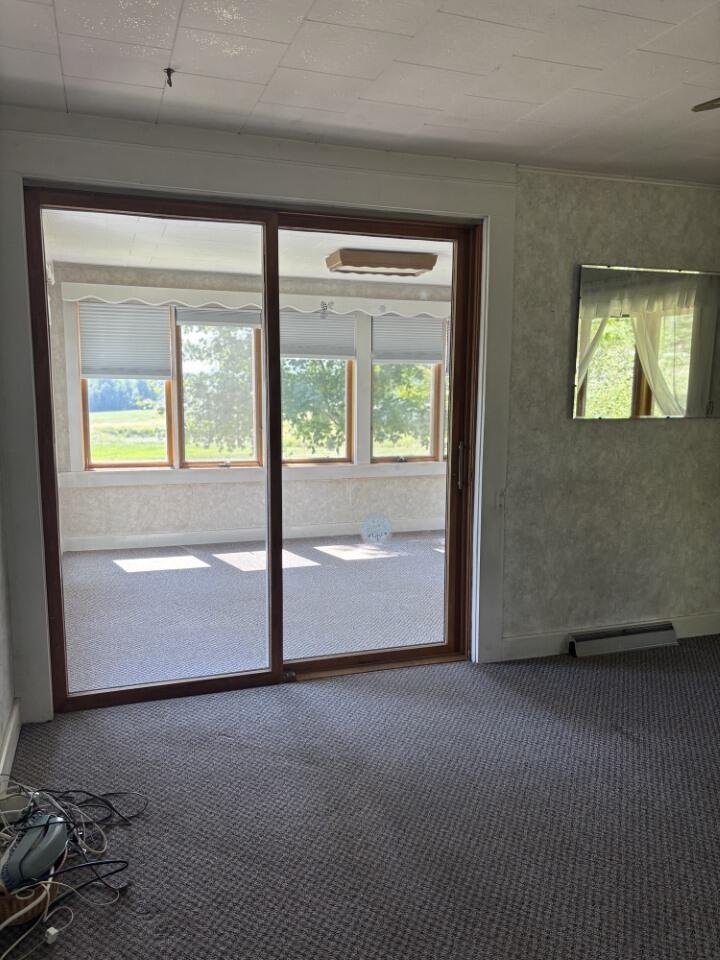 1631 Lakewood Road Madison, ME 04950 - Photo 25 of 49 14a. Dining Room
