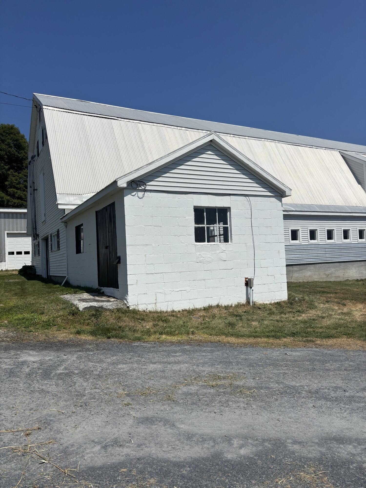 1631 Lakewood Road Madison, ME 04950 - Photo 10 of 49 4a. Barn and Milk House
