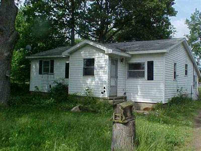 4485 Skelton Road Columbiaville, MI 48421 - Photo 1 of 6 20119131.JPG