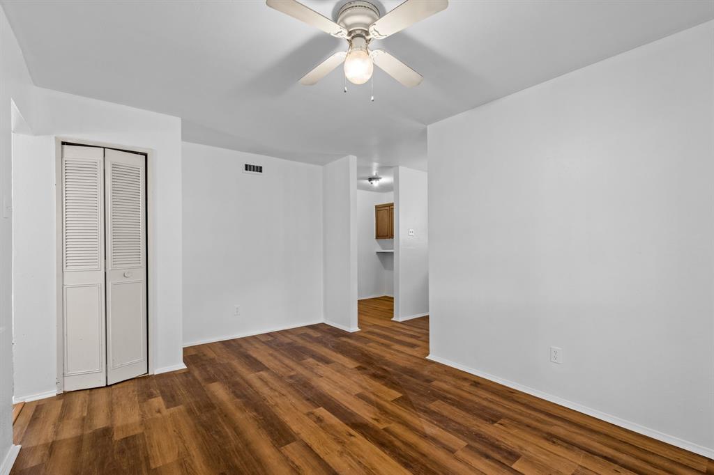 2918 Pinewood Drive Garland, TX 75044 - Photo 8 of 30