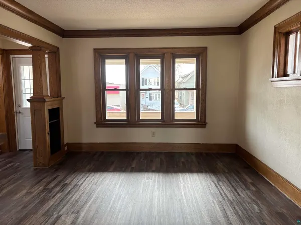 $140,000 | 3925 Grand Avenue, Duluth, MN 55807