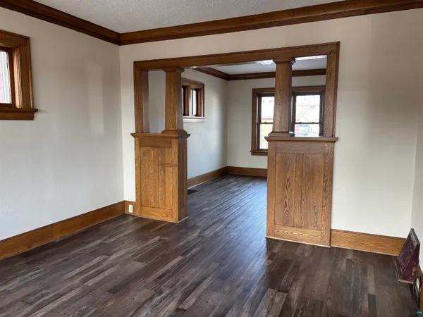 $140,000 | 3925 Grand Avenue, Duluth, MN 55807