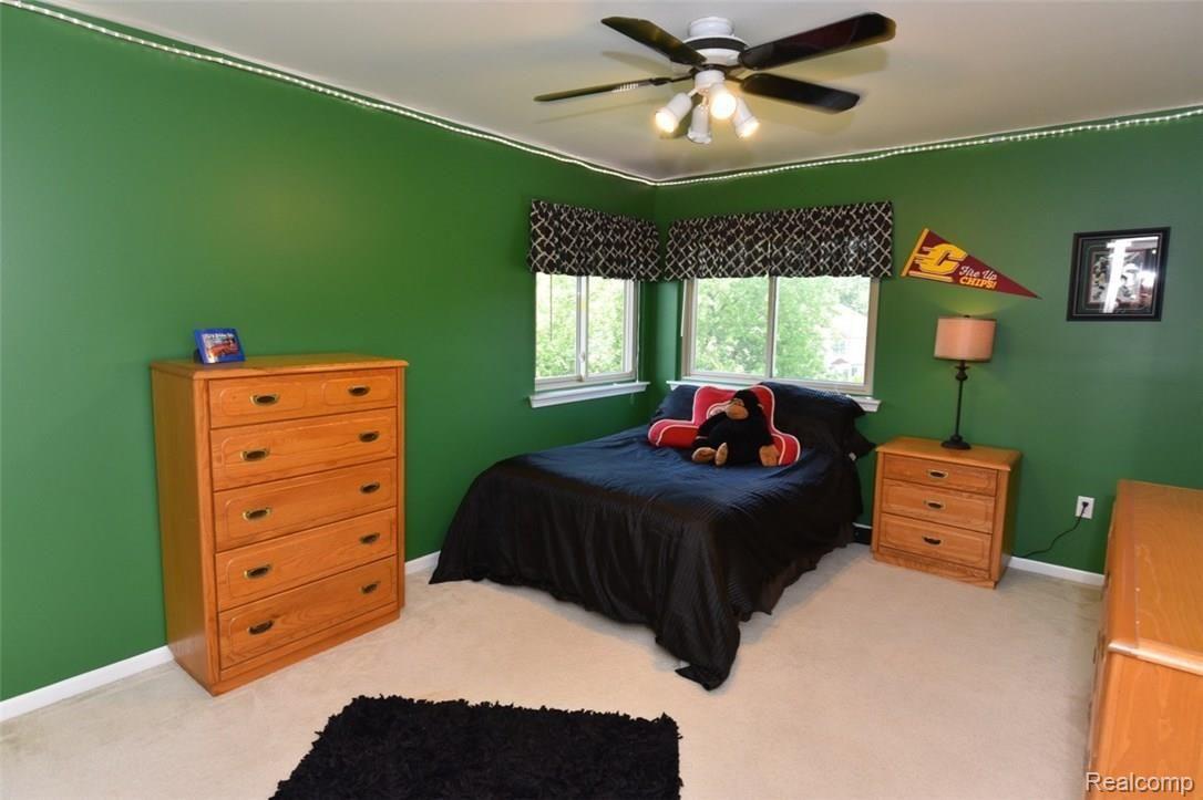 3881 Kossuth Road Lake Orion, MI 48360 - Photo 41 of 47 3rd Bedroom