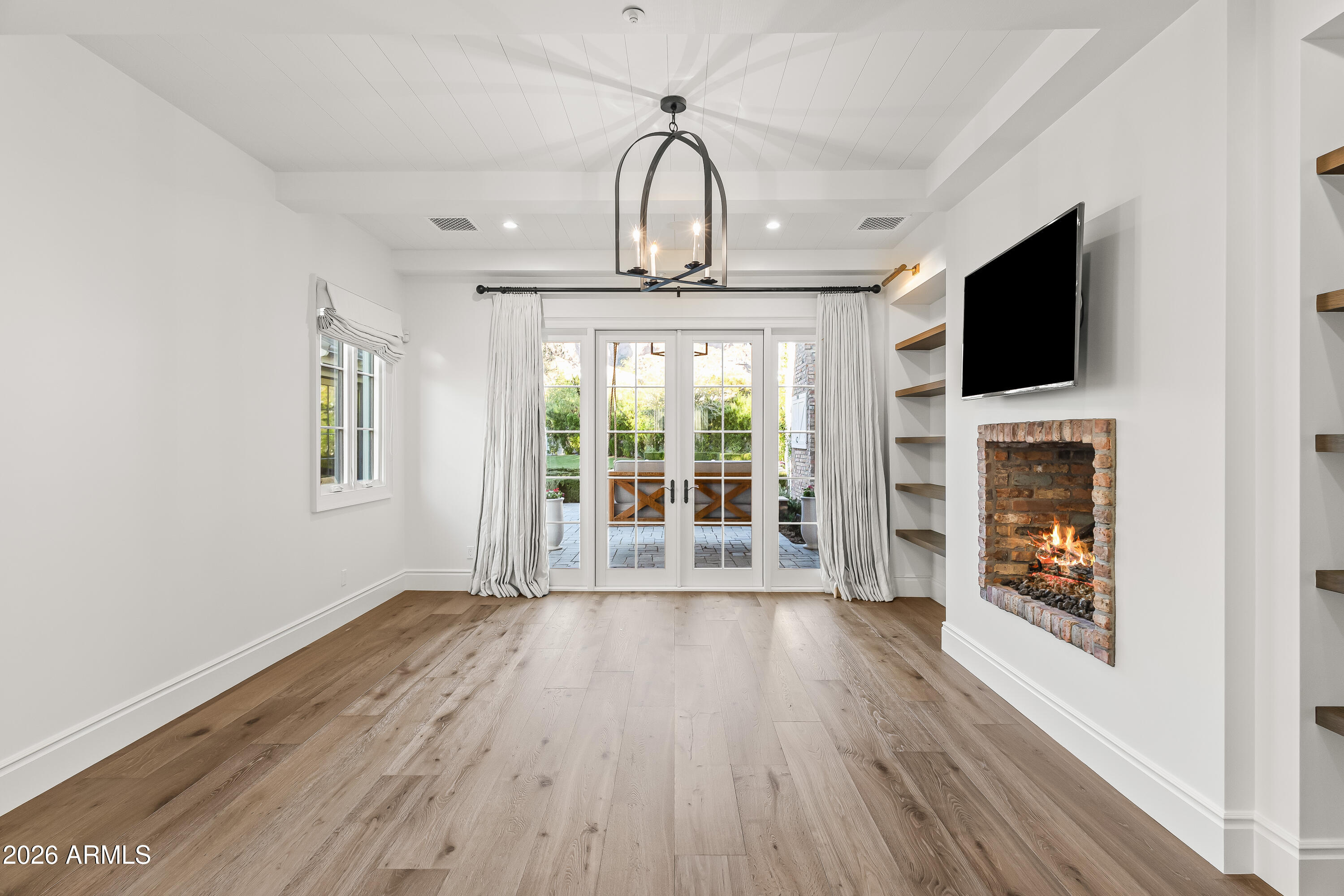 4716 North Dromedary Road Phoenix, AZ 85018 - Photo 14 of 52 untitled (28 of 59)