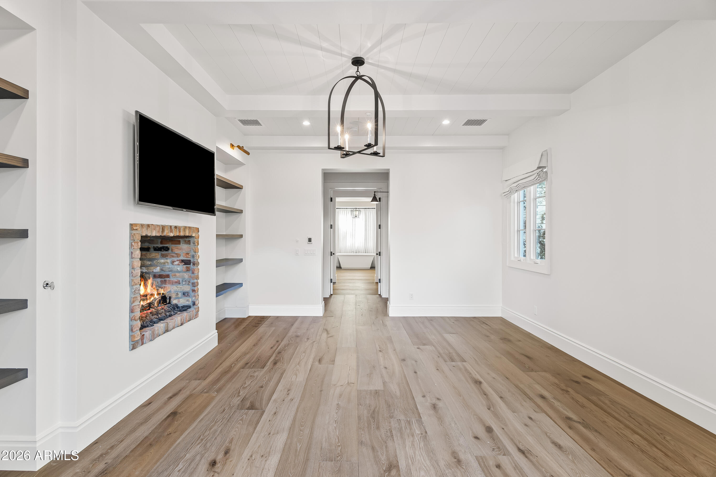 4716 North Dromedary Road Phoenix, AZ 85018 - Photo 16 of 52 untitled (30 of 59)