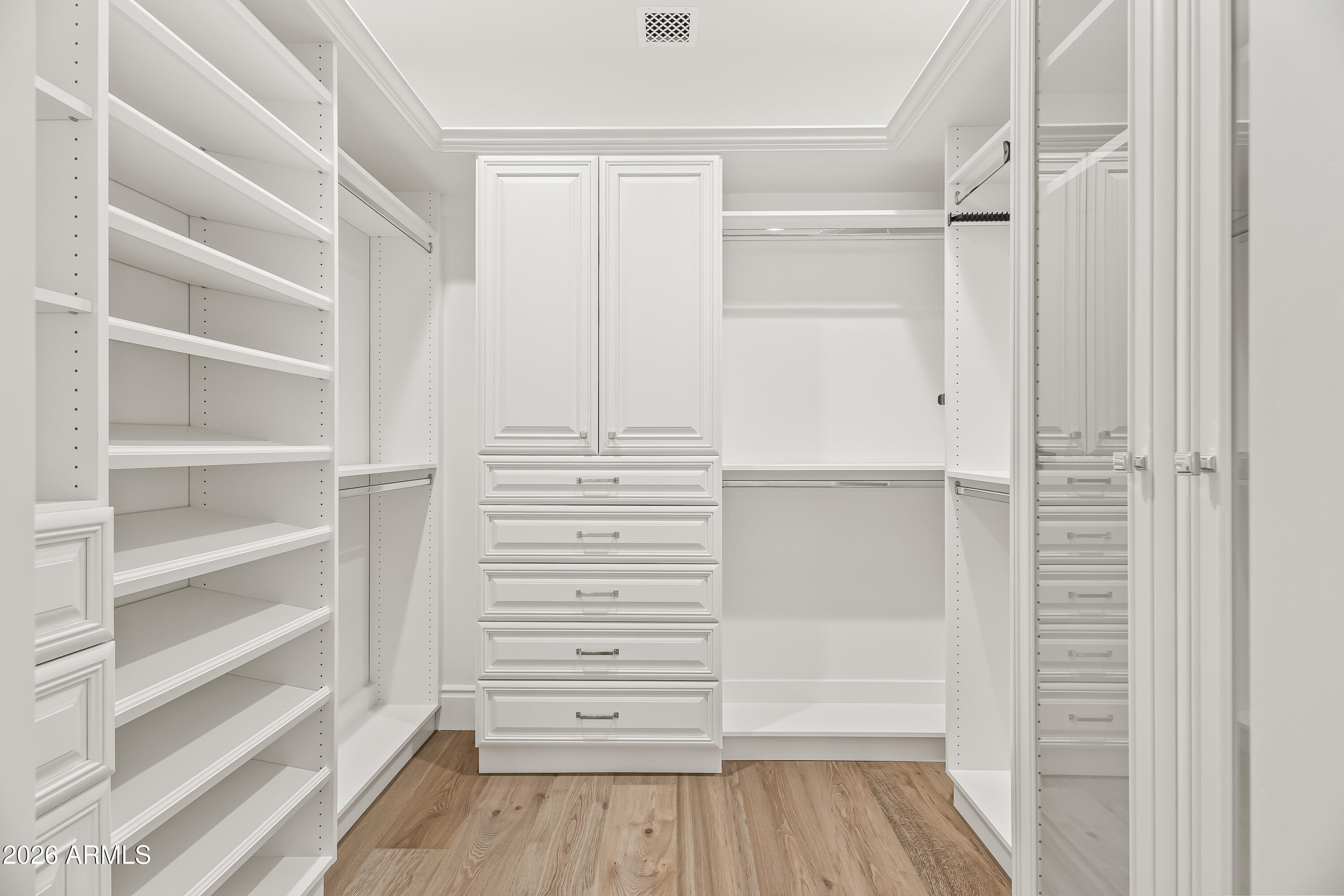 4716 North Dromedary Road Phoenix, AZ 85018 - Photo 21 of 52 untitled (36 of 59)