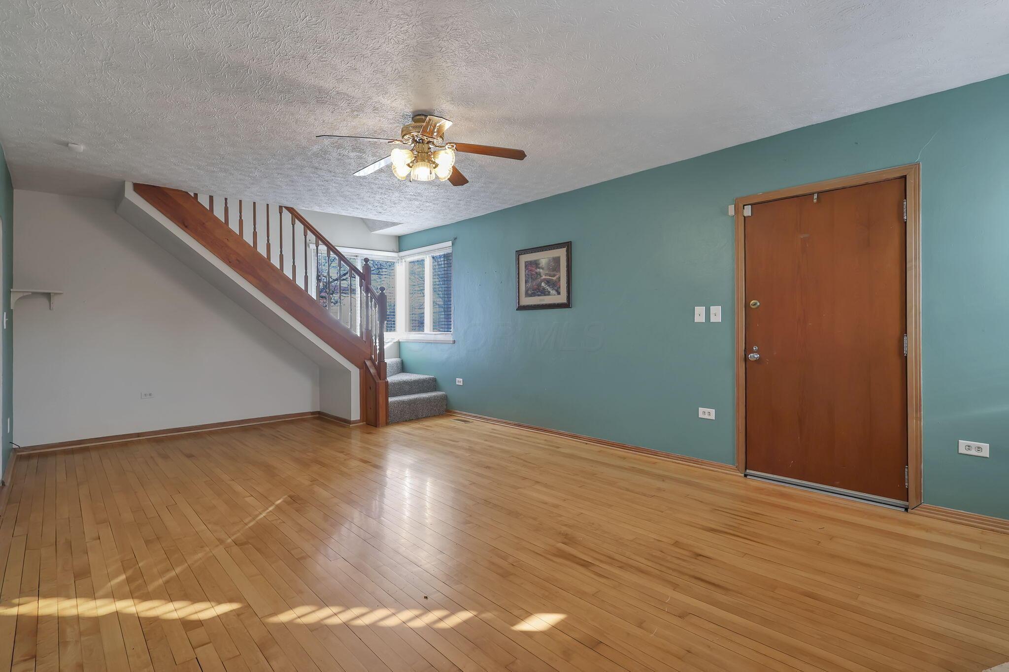 1417 Brown Road Columbus, OH 43223 - Photo 11 of 56 10-web-or-mls-G02A0292