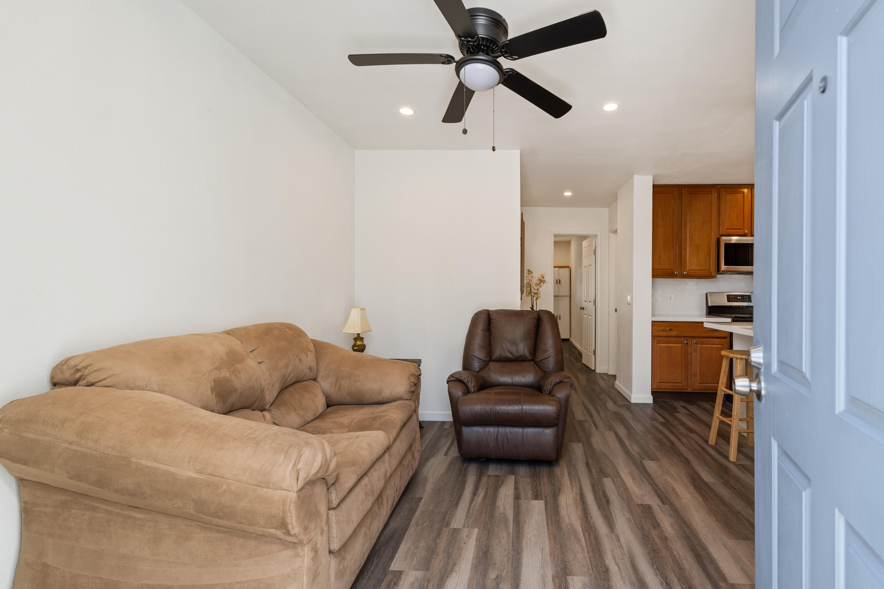 17300 Corkill Road, Unit 179 Desert Hot Springs, CA 92241 - Photo 9 of 36 6_12140385_189913_189913-EI-106