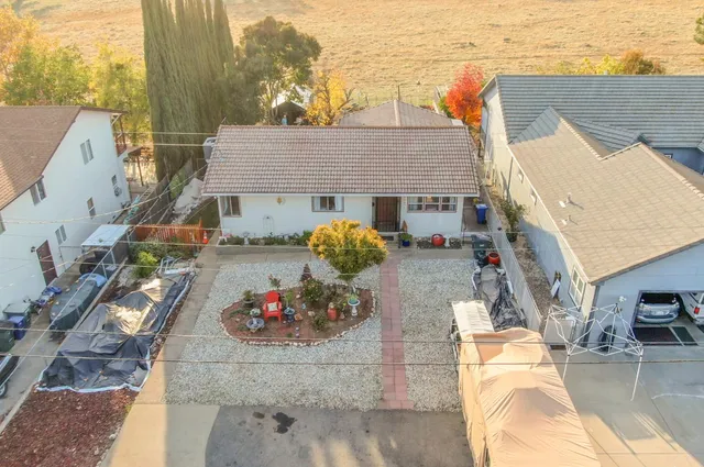 $375,000 | 10471 Mariposa Avenue, Jackson, CA 95642