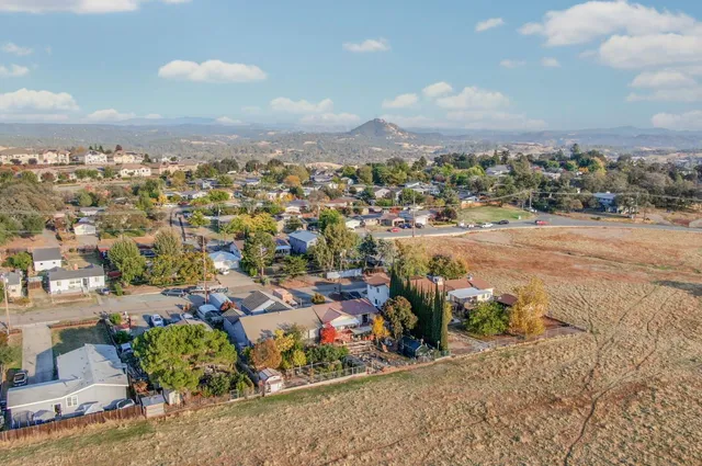 $375,000 | 10471 Mariposa Avenue, Jackson, CA 95642