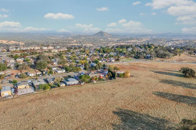 $375,000 | 10471 Mariposa Avenue, Jackson, CA 95642