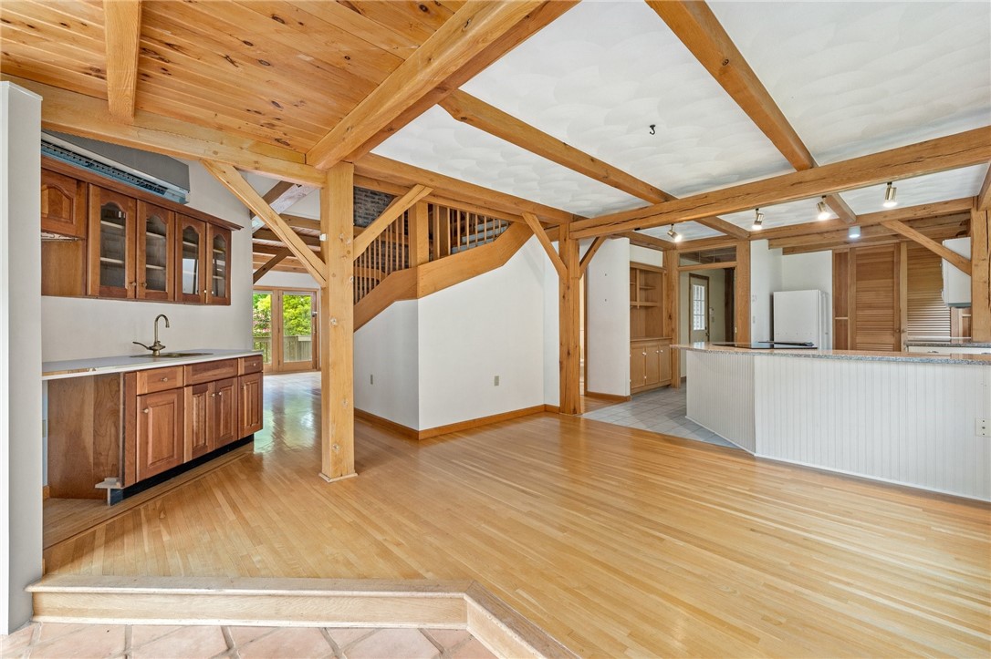 25 Clark Road Smithfield, RI 02917 - Photo 12 of 42