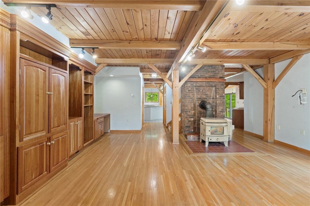 25 Clark Road Smithfield, RI 02917 - Photo 13 of 42