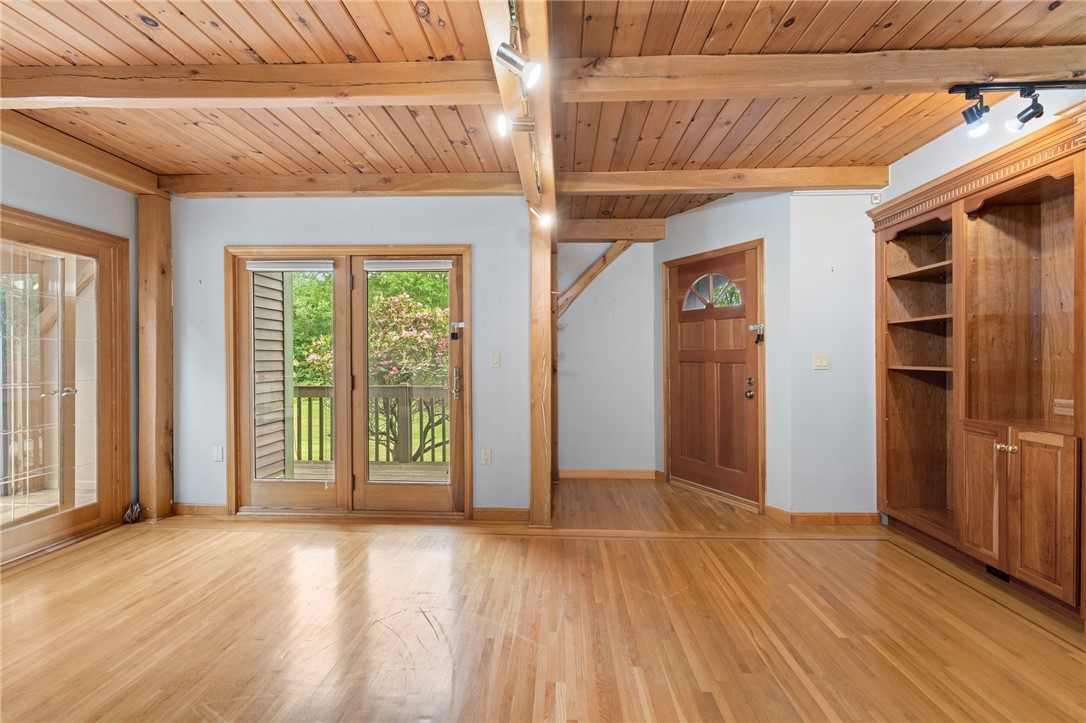 25 Clark Road Smithfield, RI 02917 - Photo 14 of 42