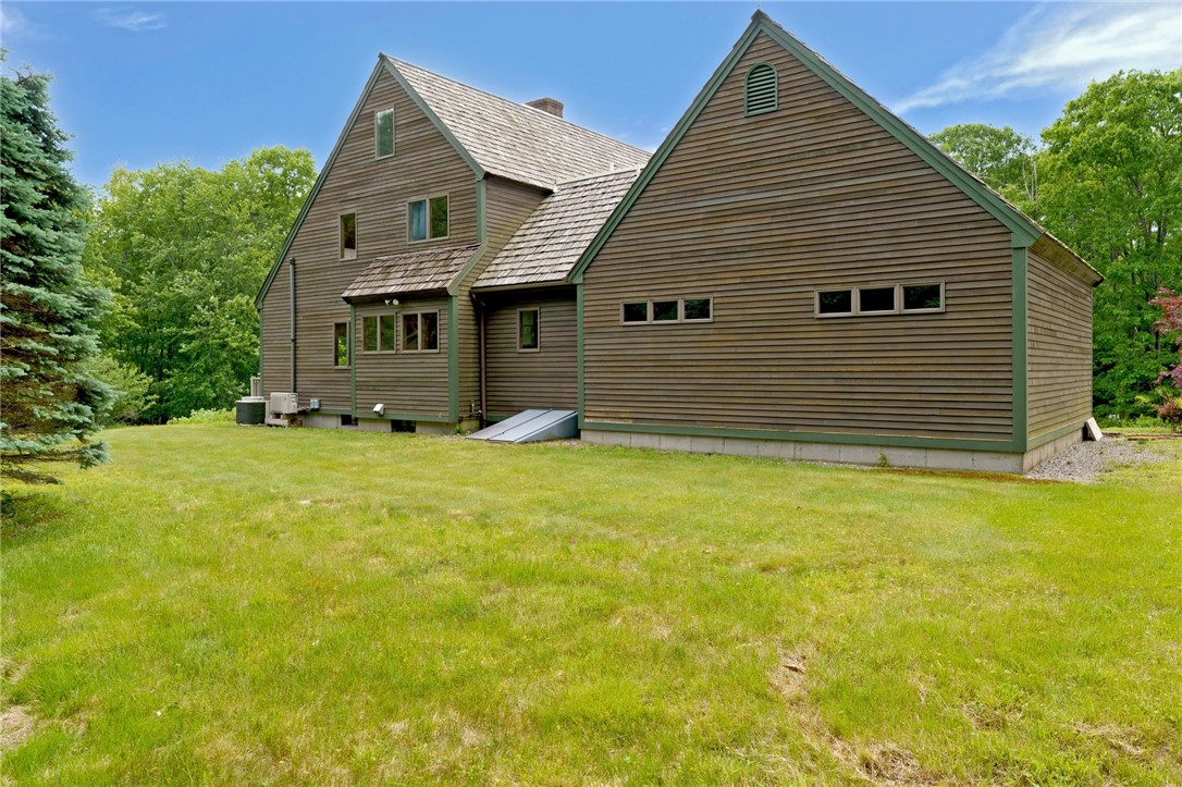 25 Clark Road Smithfield, RI 02917 - Photo 36 of 42