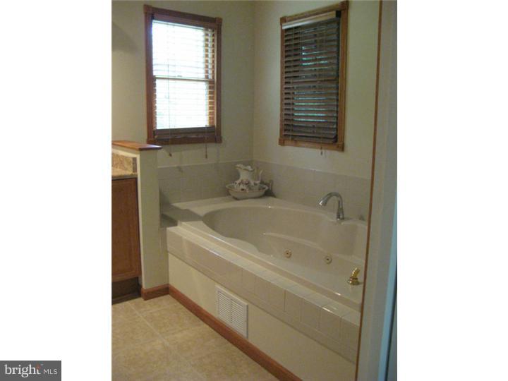 174 Durham Road Newtown, PA 18940 - Photo 18 of 25