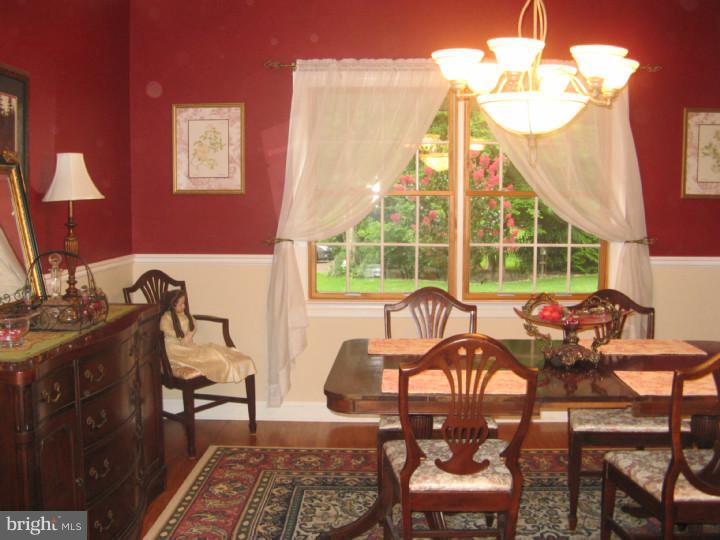 174 Durham Road Newtown, PA 18940 - Photo 10 of 25