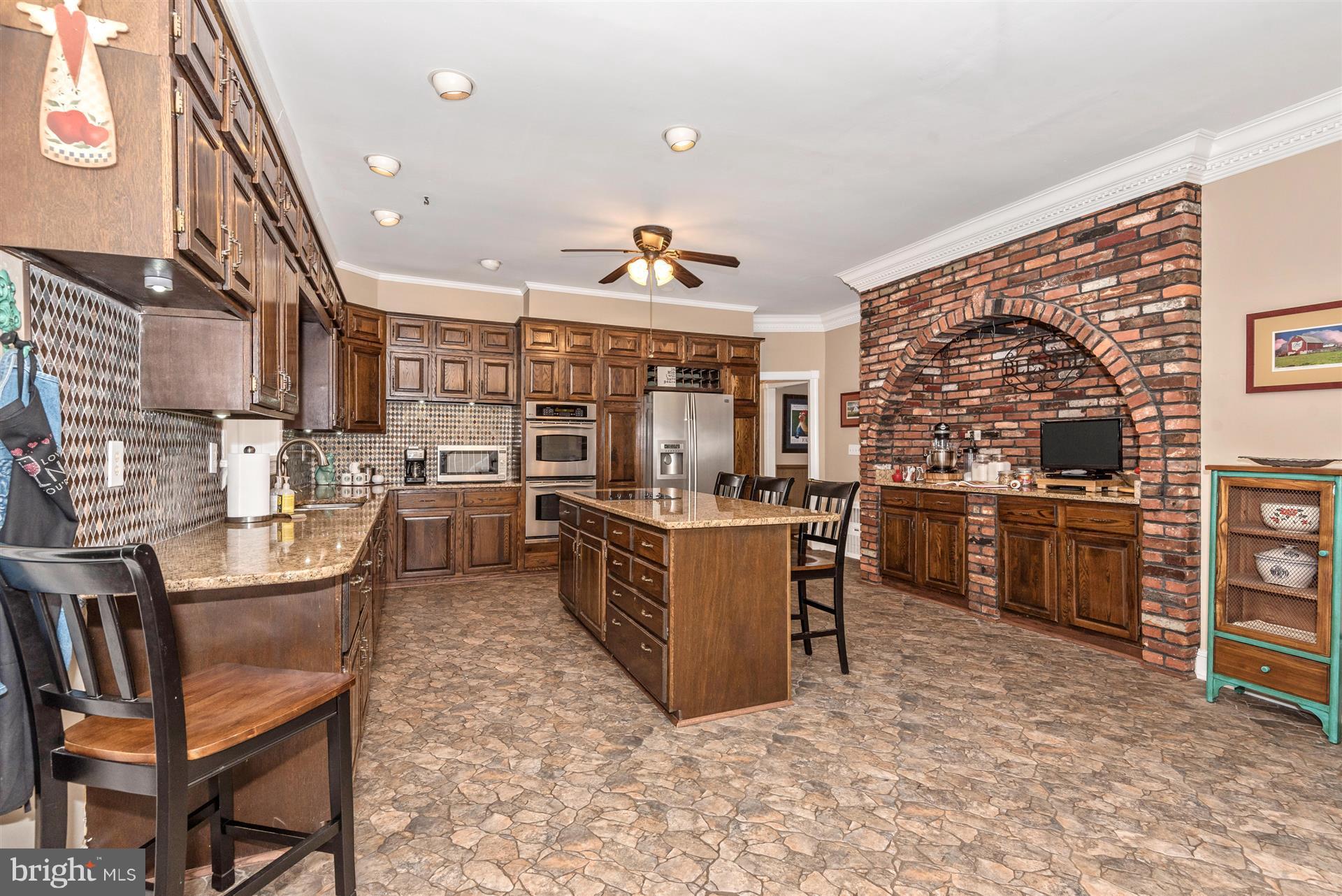 2311 Gillis Road Mount Airy, MD 21771 - Photo 9 of 30 Room for all the cooks in this spacious Kitchen!