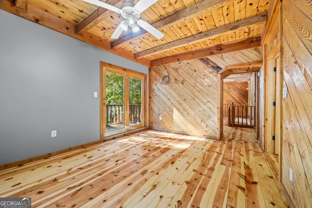 a view of an empty room and window