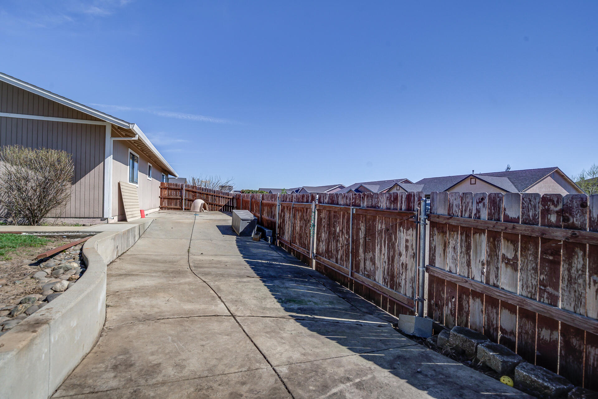 11326 Puffin Way Redding, CA 96003 - Photo 27 of 34 a view of a house with wooden stairs