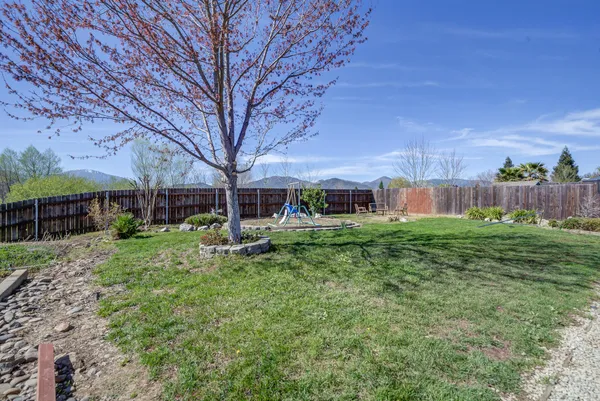 $399,000 | 11326 Puffin Way, Redding, CA 96003