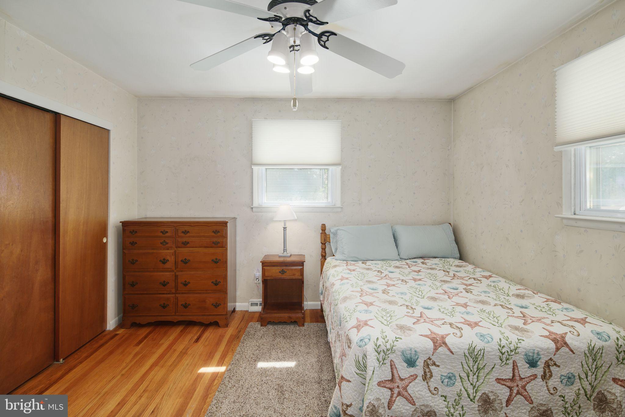 136 South Bell Road Bellmawr, NJ 08031 - Photo 18 of 37