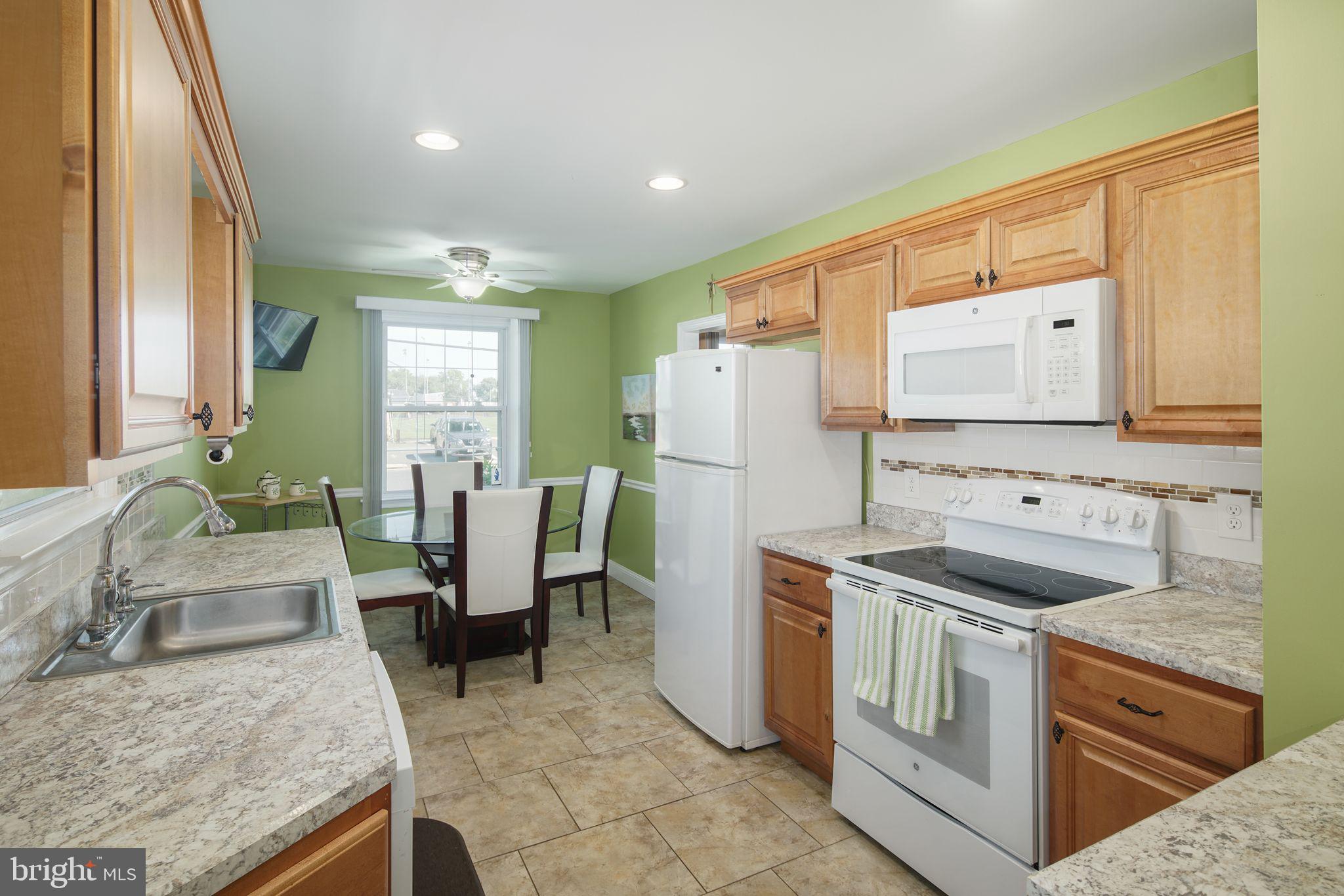 136 South Bell Road Bellmawr, NJ 08031 - Photo 10 of 37