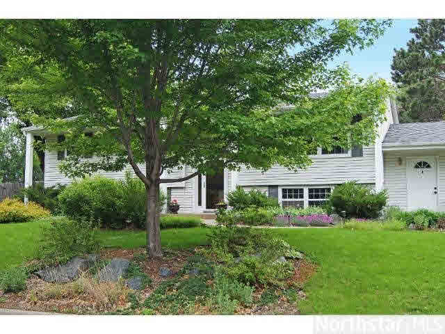 197 Snail Lake Road Shoreview, MN 55126 - Photo 11 of 18 Gallery Image 11