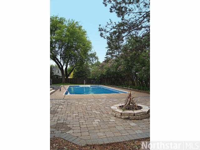 197 Snail Lake Road Shoreview, MN 55126 - Photo 15 of 18 Gallery Image 15