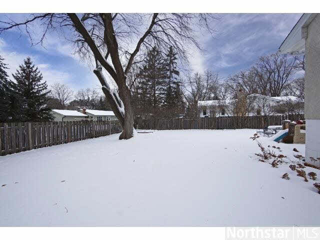 197 Snail Lake Road Shoreview, MN 55126 - Photo 16 of 18 Gallery Image 16