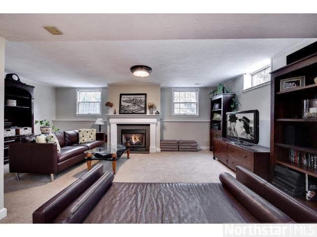 197 Snail Lake Road Shoreview, MN 55126 - Photo 8 of 18 Gallery Image 8