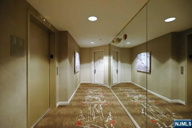 $688,000 | 307 Jefferson Court, Edgewater, NJ 07020