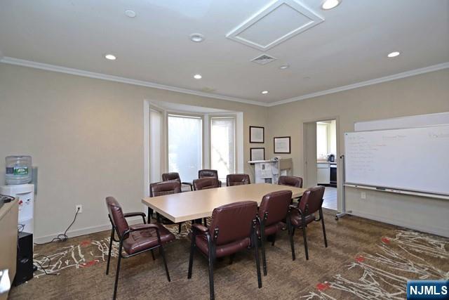 307 Jefferson Court Edgewater, NJ 07020 - Photo 28 of 36 a view of a dining room with furniture