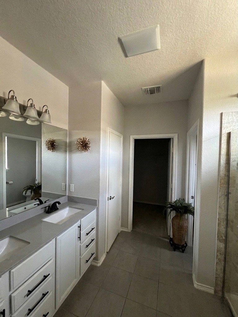 11017 Kirkoswald Road Austin, TX 78754 - Photo 10 of 20