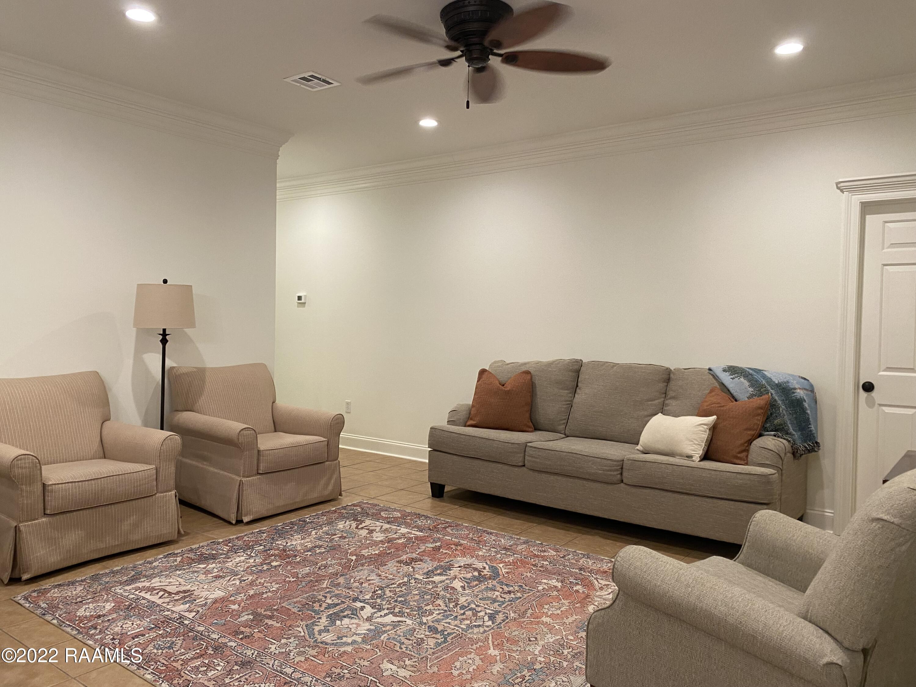 111 Ocho Rios Lane Scott, LA 70583 - Photo 3 of 10 Living Room