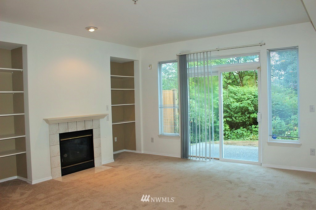 21616 9th Avenue Southeast, Unit C102 Bothell, WA 98021 - Photo 2 of 10