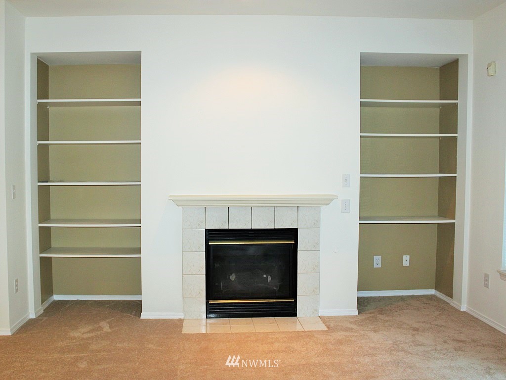 21616 9th Avenue Southeast, Unit C102 Bothell, WA 98021 - Photo 3 of 10