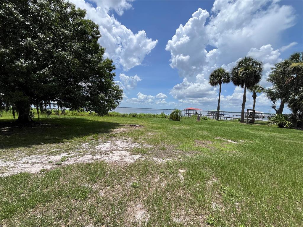 Lake Reedy Street South Frostproof, FL 33843 - Photo 6 of 12 Gallery Image 6