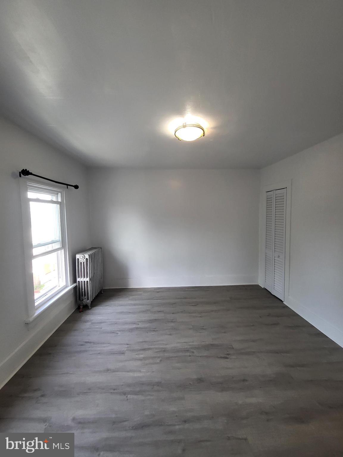 221 East Cameron Street Shamokin, PA 17872 - Photo 13 of 25 Bright and airy blank canvas for your vision.