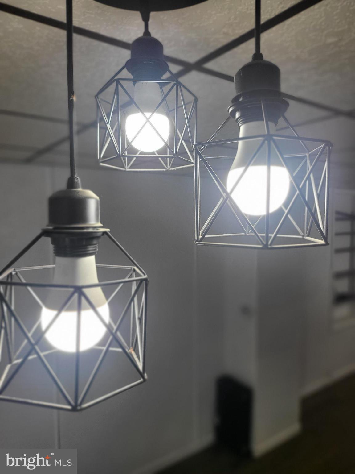 221 East Cameron Street Shamokin, PA 17872 - Photo 5 of 25 Geometric elegance in modern lighting design.