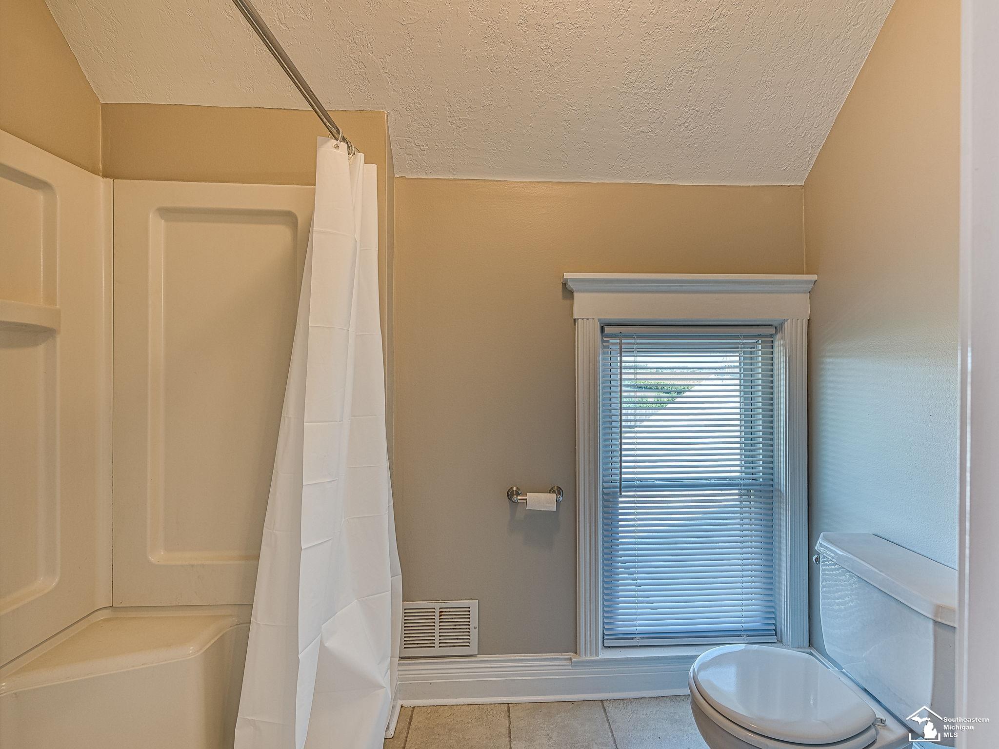 5740 North Custer Road Monroe, MI 48162 - Photo 26 of 46