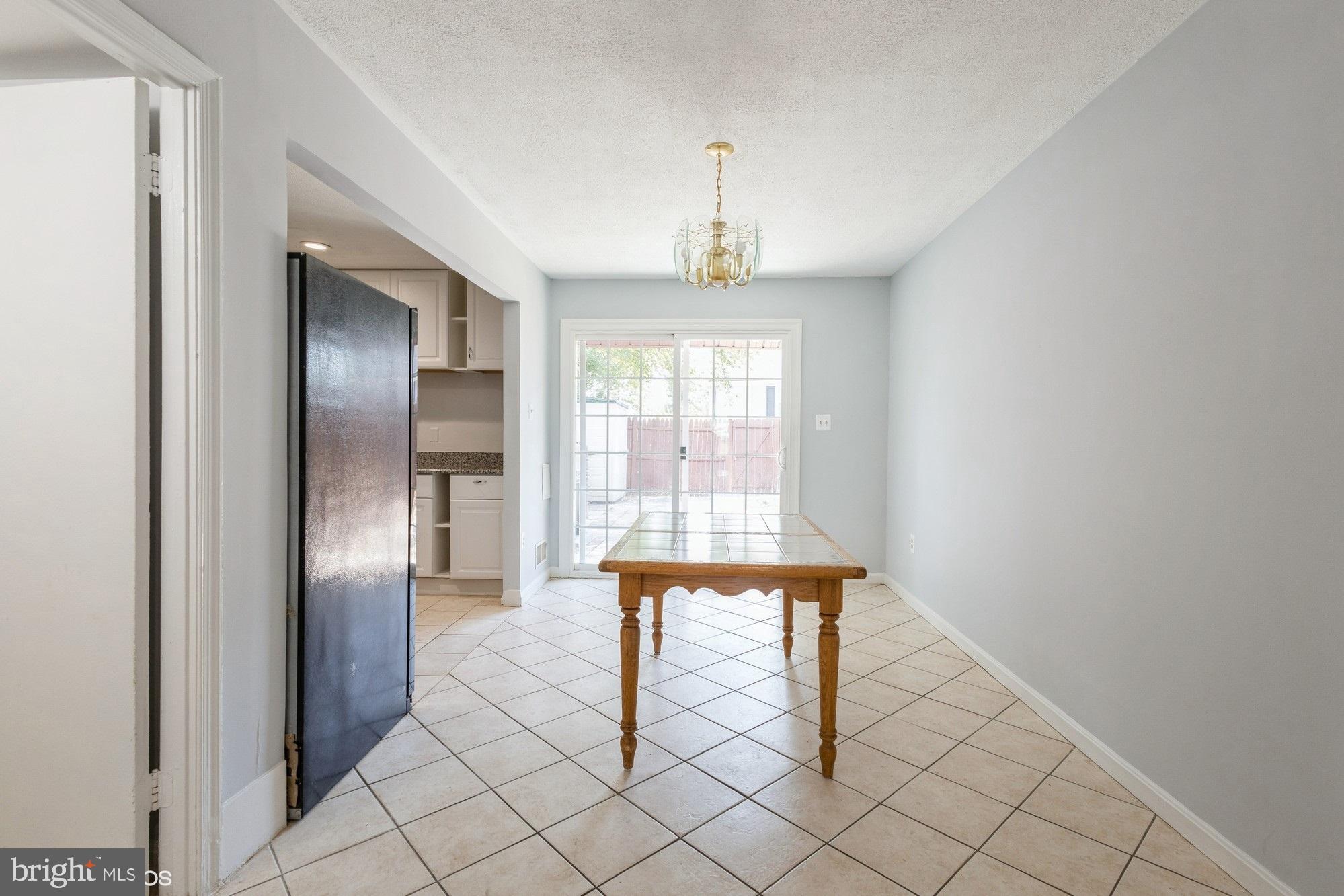 9249 Hood Road Manassas, VA 20110 - Photo 10 of 32 Dining Area